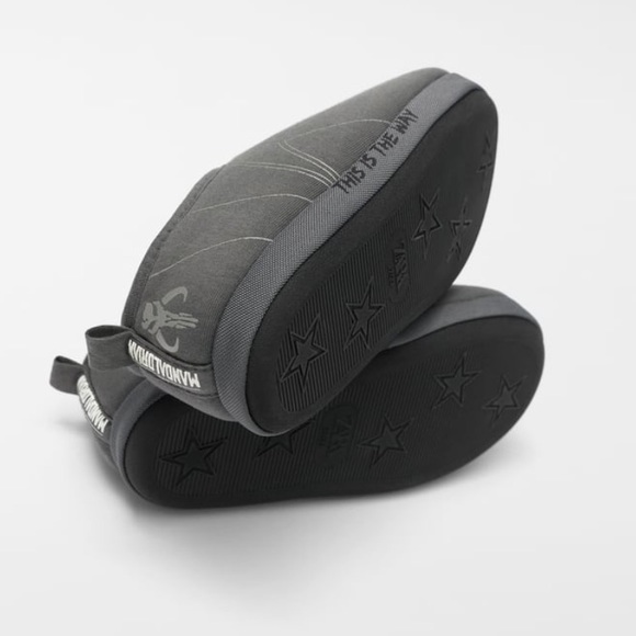 NWT Zara Size 12.5-13.5 little kid Disney Star Wars Mandalorian cotton slippers - Picture 5 of 5